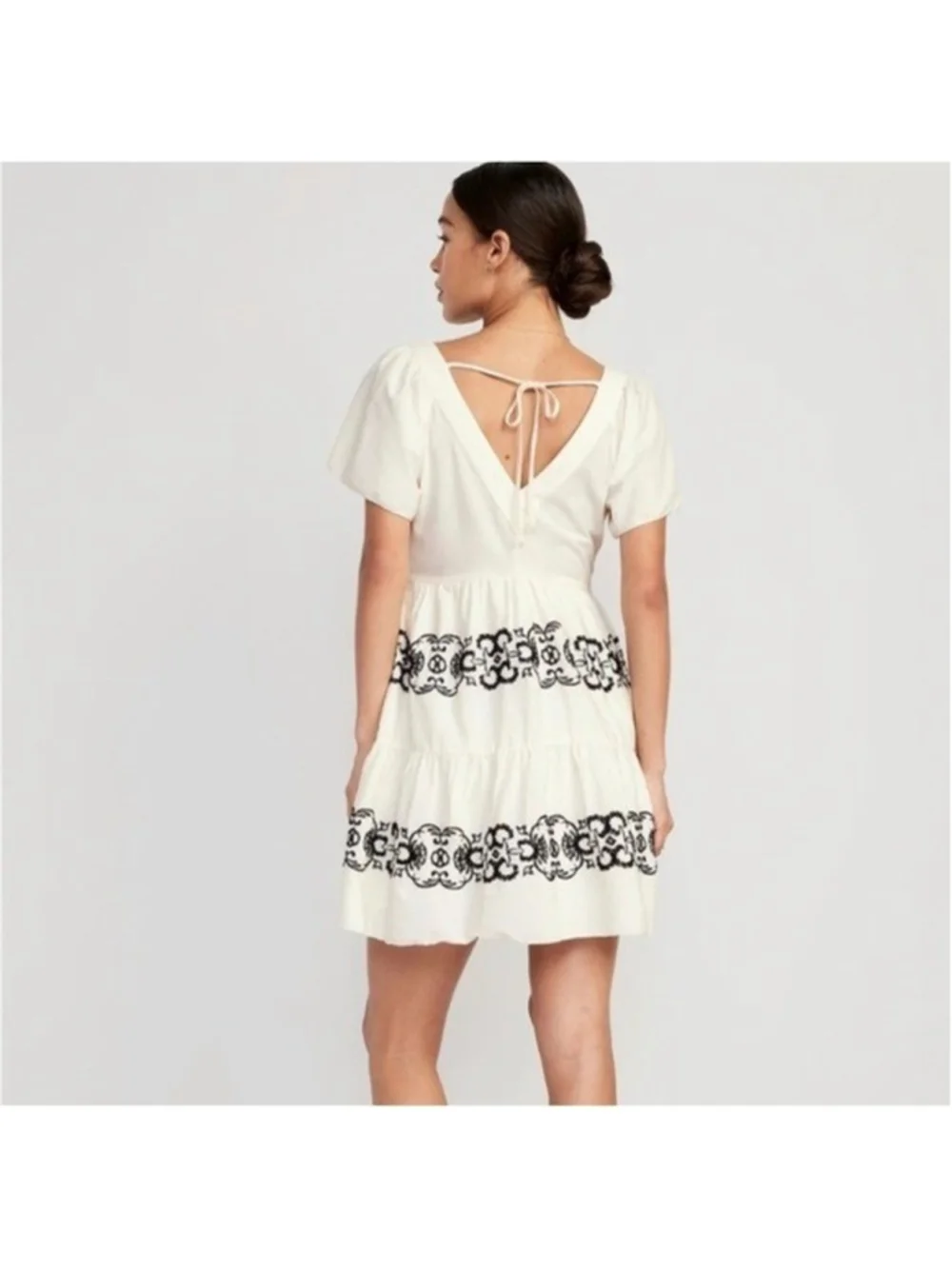 Old Navy Ivory Embroidered Flutter Sleeve Mini Dress Sz L Tall